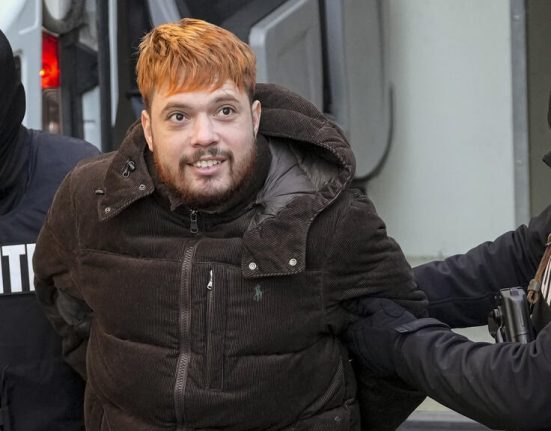 Traficantul de droguri Amra a tcut n faa judectorilor