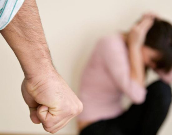 Violena domestic este considerat o problem privat