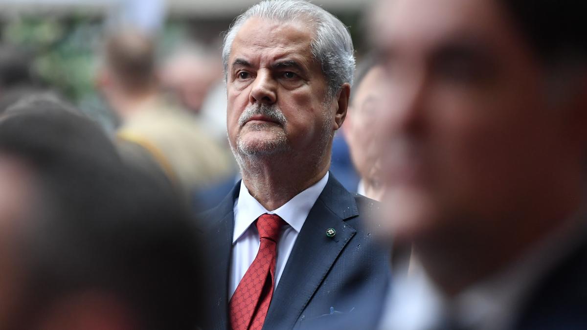 Adrian Nastase Dorinta lui Basescu s a implinit