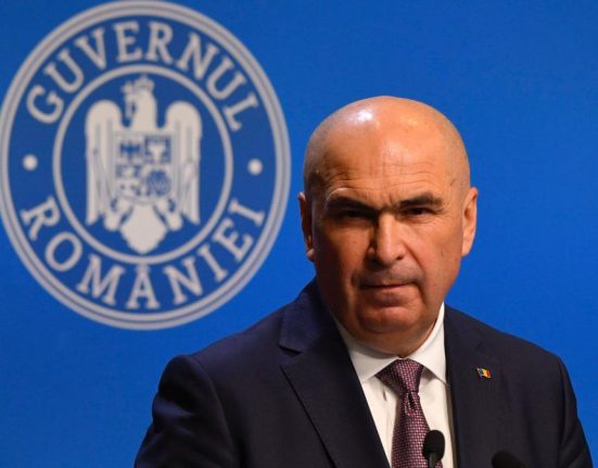 Bolojan dezvaluie comisia ce isi dubleaza salariile