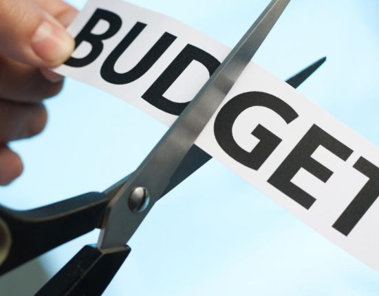 Document Masurile fiscale de austeritate si ultimele modificari guvernamentale