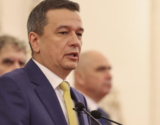 Grindeanu acuza pe Bolojan de actiuni de PR