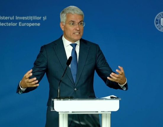 Ministrul Pislaru acuzat de taiera fondurilor pentru Autostrada Moldovei