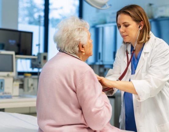 Ministrul Sanatatii ameninta medicii cu desfacerea contractului