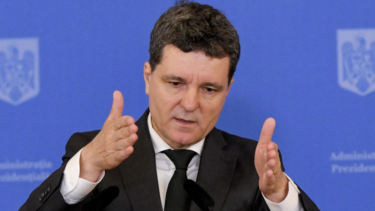 Nicuzor Dan Judecatorii din Romania au pensii mai mari