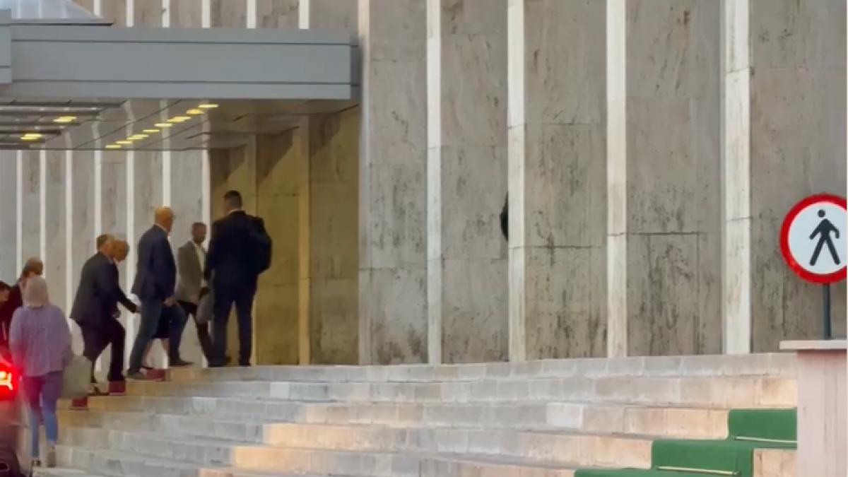 Viktor Orban se ntalneste cu Ilie Bolojan la Guvern