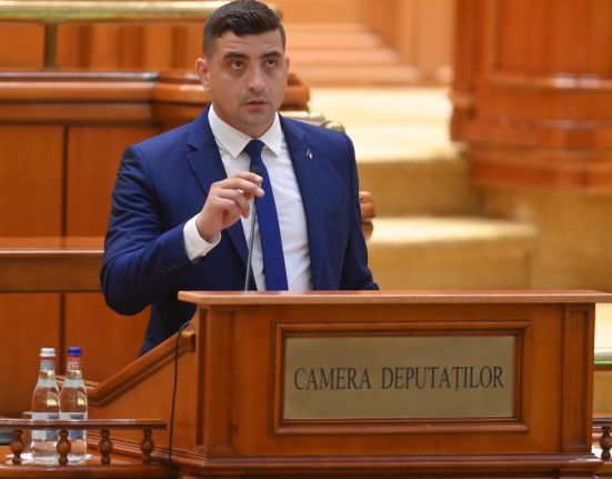 AUR va depune motiune de cenzura impotriva Guvernului Bolojan