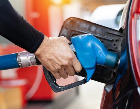 Aprovizionarea cu carburanti este stabila si continua