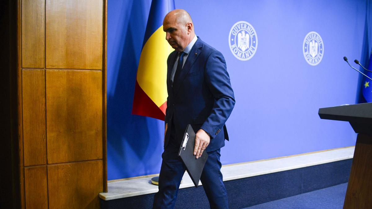 Bolojan anunta ca masurile vor intra in vigoare din octombrie