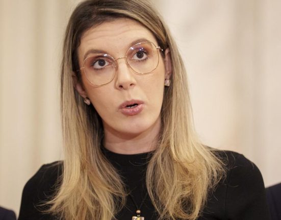 Buzoianu respinge fostul presedinte milionar de la Romsilva