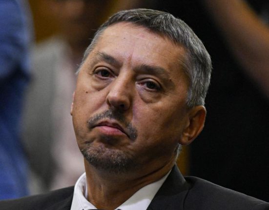 Daniel David dupa intalnirea cu sindicatele Ne trebuie 2 miliarde lei