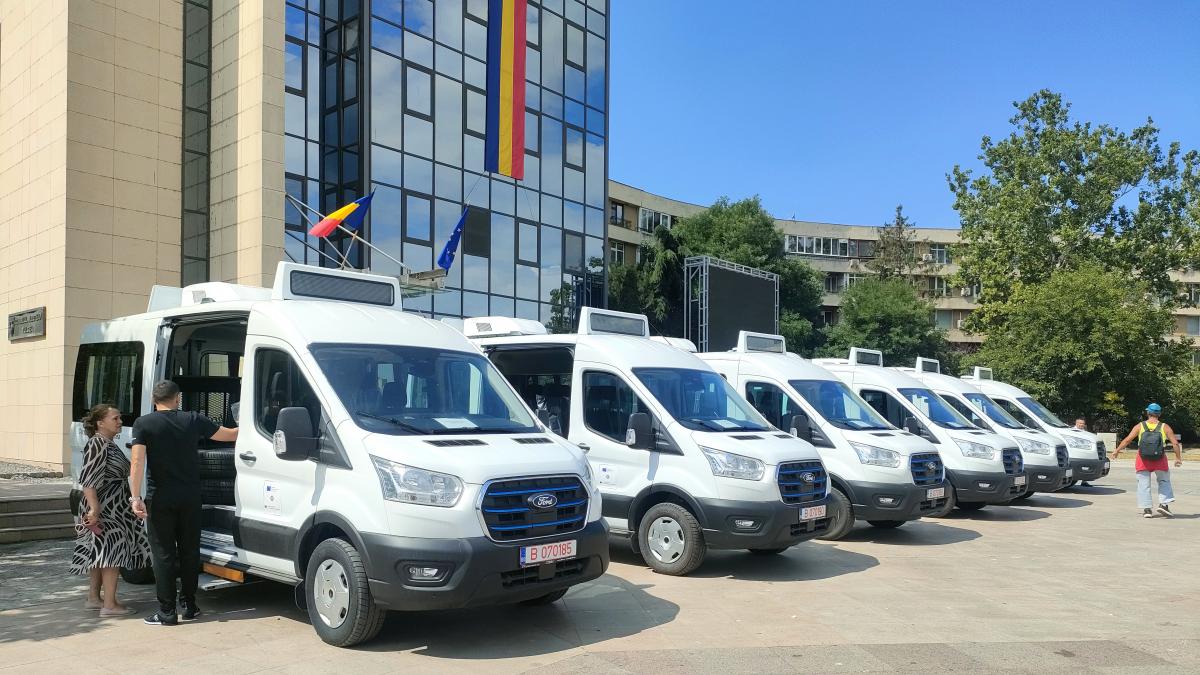 Dragos Pislaru cere control asupra achizitiei microbuzelor electrice