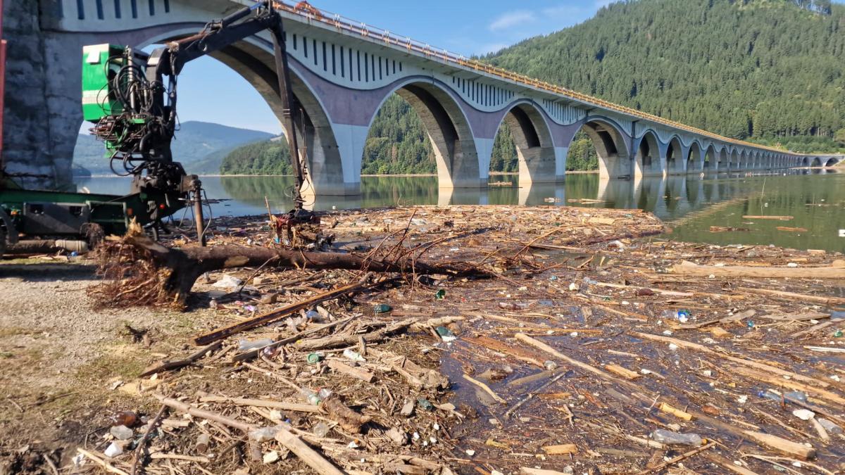 Guvernul pregateste un nou sprijin pentru victimele inundatiilor