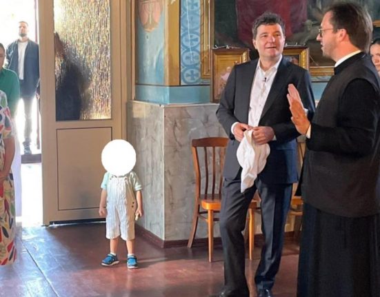 Nicusor Dan si Maia Sandu au vizitat o biserica si un centru social