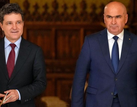 Premierul Ilie Bolojan numit viceprim ministru interimar