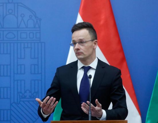 Atac fara precedent al Ungariei asupra lui Zelenski