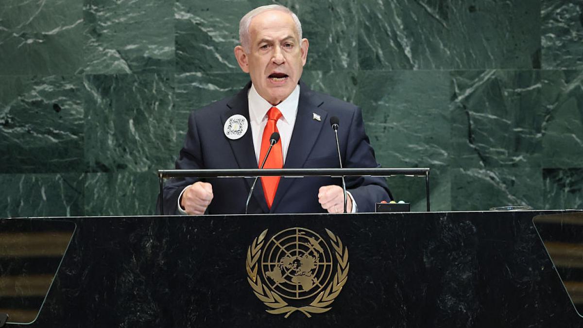 Benjamin Netanyahu a adus recuzia la ONU cod QR hart a terorii i teste pentru diplomai