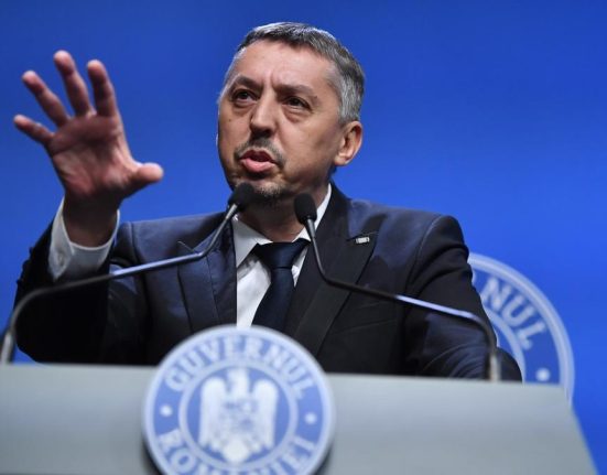 Daniel David afirma ca scoala incepe pe 8 septembrie