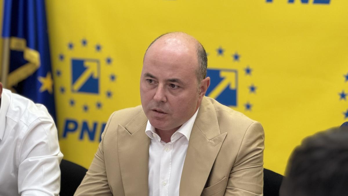 Deputatul PNL Alexandru Muraru nu participa la motiune
