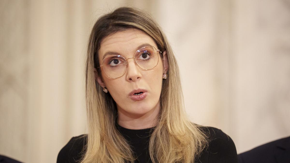 Diana Buzoianu Exist directori cu mandate de 30 zile