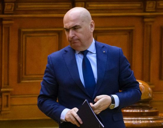 Ilie Bolojan a chemat primarii la Guvern dar nu a venit