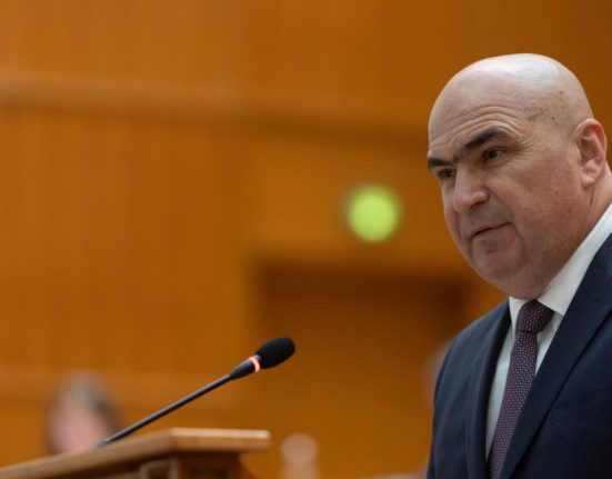 Ilie Bolojan sustine prima conferinta de presa dupa tensiuni