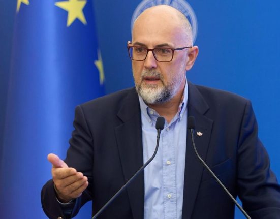 Kelemen Hunor despre pensiile magistratilor Legitimitatea coalitiei ar fi afectata