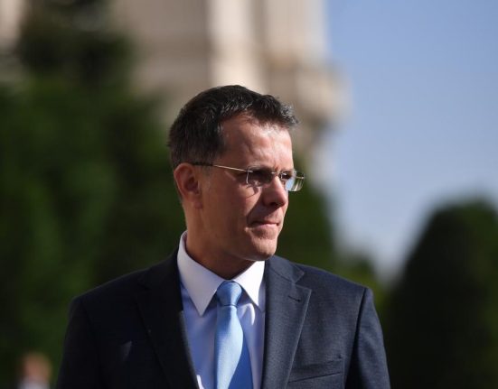 Mosteanu despre disputa Bolos Ciolacu Ca doi bobi intr o pastaie