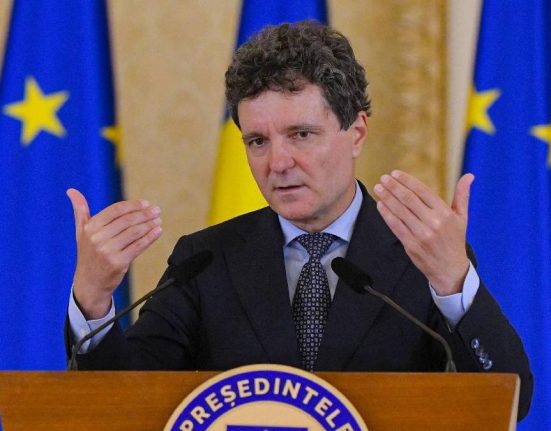 Nicusor Dan despre tensiunile din Coalitie Patru partide isi platesc polite din trecut