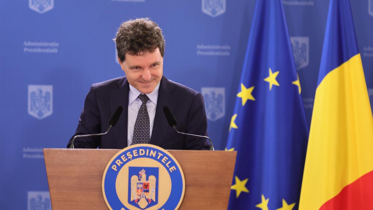 Nicusor Dan explica de ce nu promulga legea antisemitismului