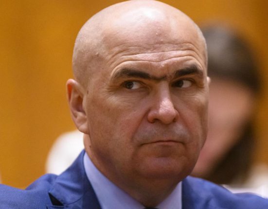 Oda lui Bolojan de Gabriel Liiceanu Poate fi clonat Bolojan