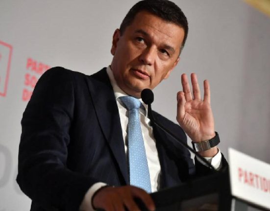 PSD nu va vota motiunea AUR impotriva Dianei Buzoianu Surse Bolojan l a sunat pe Grindeanu inainte