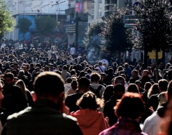 Populatia Marii Britanii a crescut semnificativ din migraie