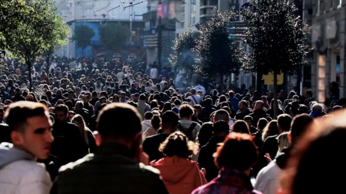 Populatia Marii Britanii a crescut semnificativ din migraie