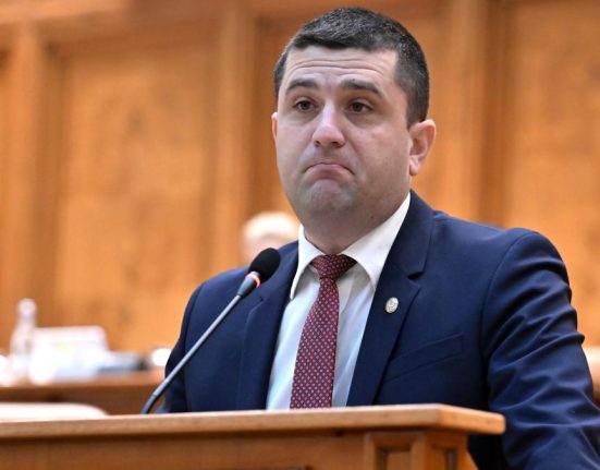 Radu Miruta confundat cu Daniel Buzdugan Nu i venea sa creada ca l a sunat ministrul