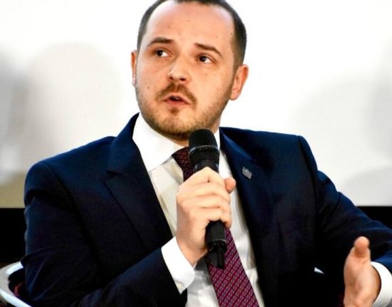 ministrul sanatatii sesizeaza parchetul dupa conferinta