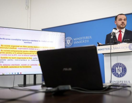 Alexandru Rogobete E de noaptea mintii ca DSP a autorizat spitalul privat din Constanta desi apare ca hotel