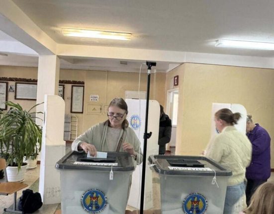 Curtea Constitutionala a R Moldova valideaza alegerile
