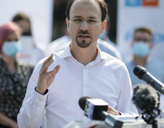 Datoriile viceprimarului AUR Ploiesti platite de Primarie