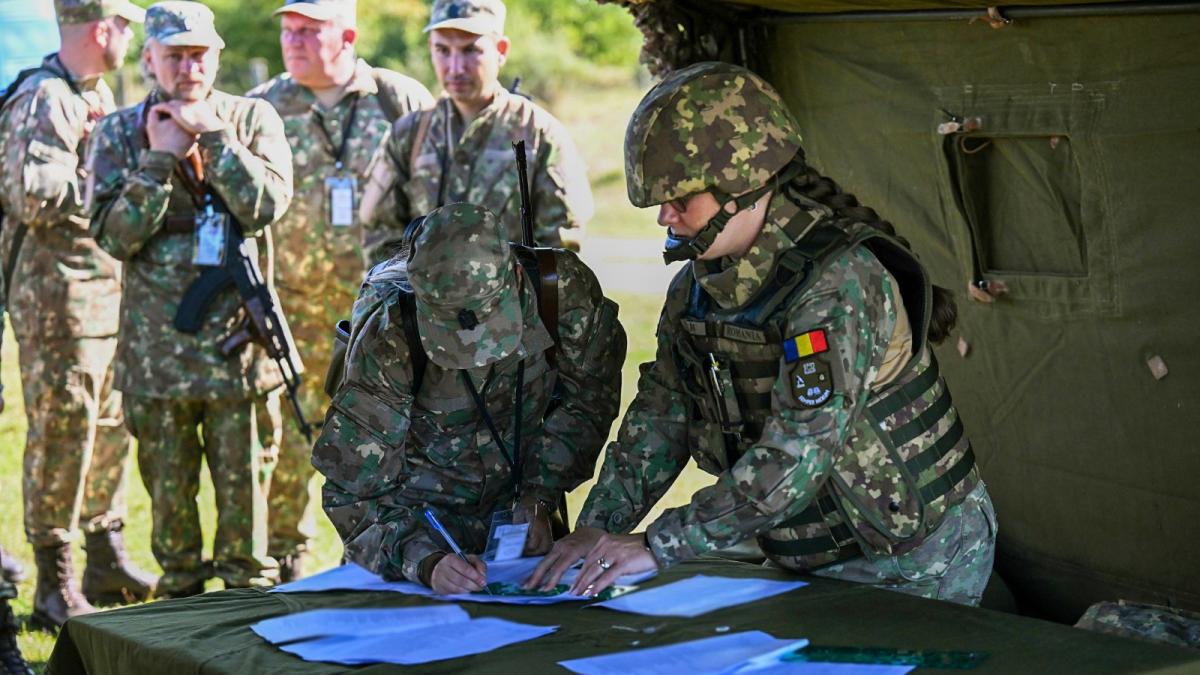 Deputatii au aprobat armata voluntara AUR si SOS protesteaza