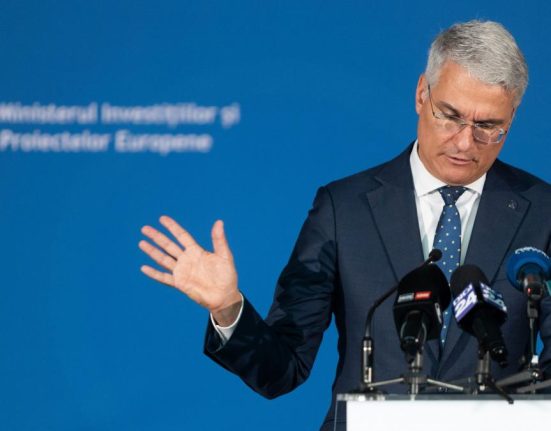 Dragos Pislaru Munca trebuie rasplatita nu privilegiul