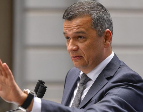 Grindeanu ii solicita lui Bolojan sa retraga urgent nominalizarea Oanei Gheorghiu