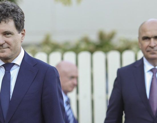 Ilie Bolojan discuta cu Nicusor Dan la Cotroceni