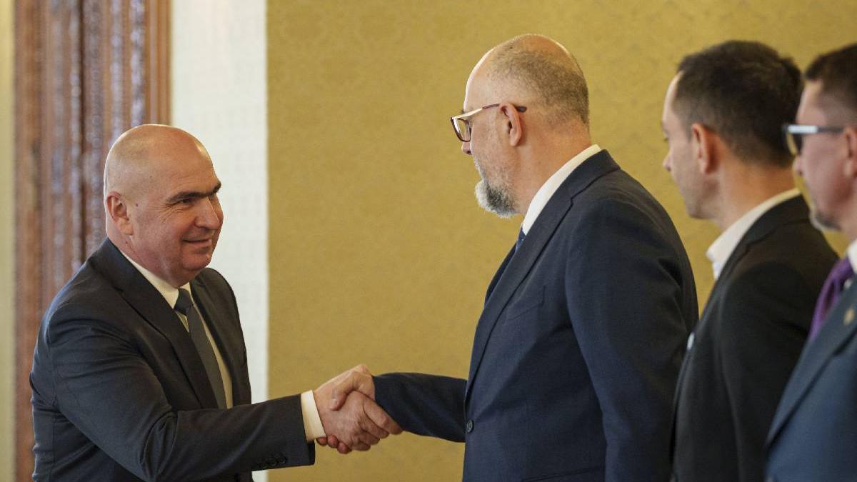 Kelemen Hunor Nimeni nu l impinge pe Ilie Bolojan sa demisioneze