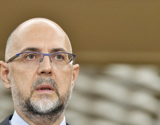 Kelemen Hunor propune referendum pentru varsta de pensionare a magistratilor