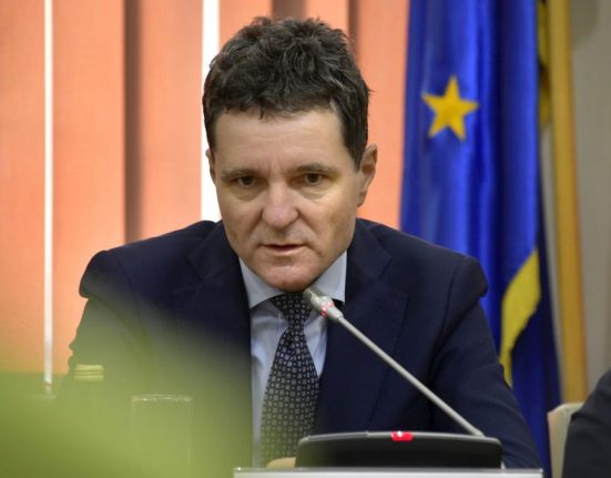 Nicustor Dan Cred ca Calin Georgescu are legaturi cu coruptia anilor 90 2000