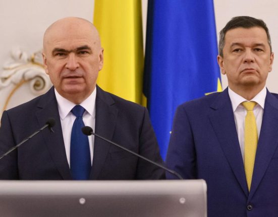 Nicuzor Dan il sustine pe Grindeanu in conflictul cu Bolojan