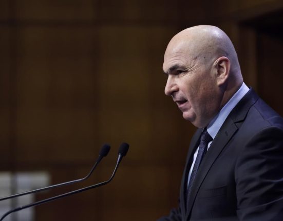 Premierul Bolojan despre vila sa Nu am stat ilegal