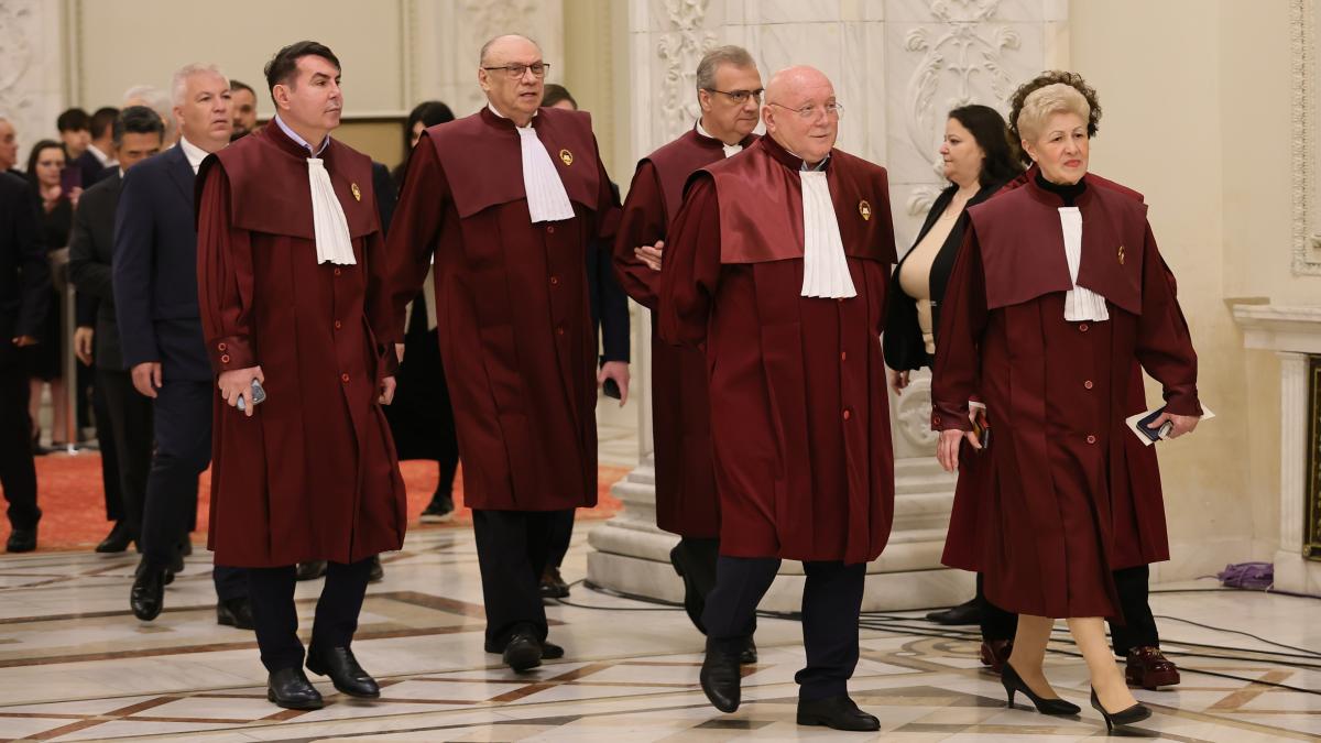 Reforma pensiilor speciale respinse esec al societatii
