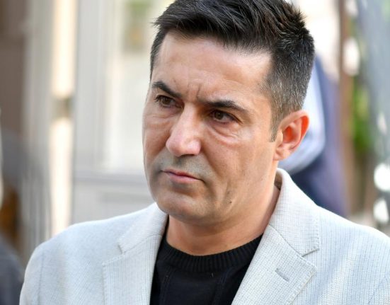 claudiu manda il ataca pe ilie bolojan nu ne mai santaja